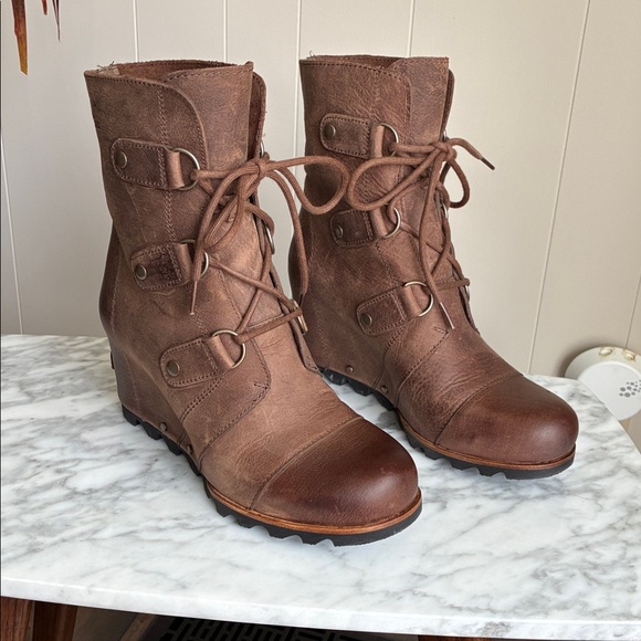 Sorel Joan of Arctic wedge bootie - Picture 1 of 5